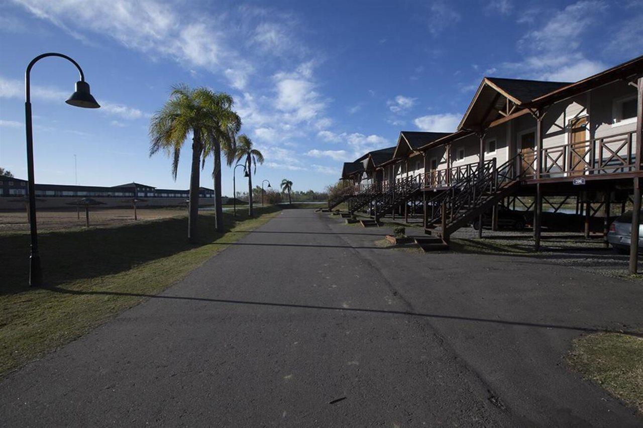 Howard Johnson Marinas & Resort San Pedro  Exterior foto